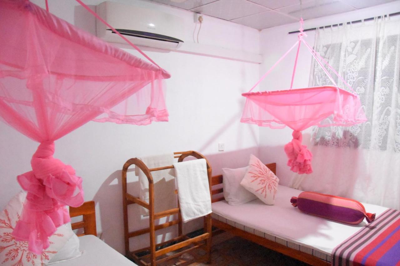 S P City Resort アヌラーダプラ エクステリア 写真