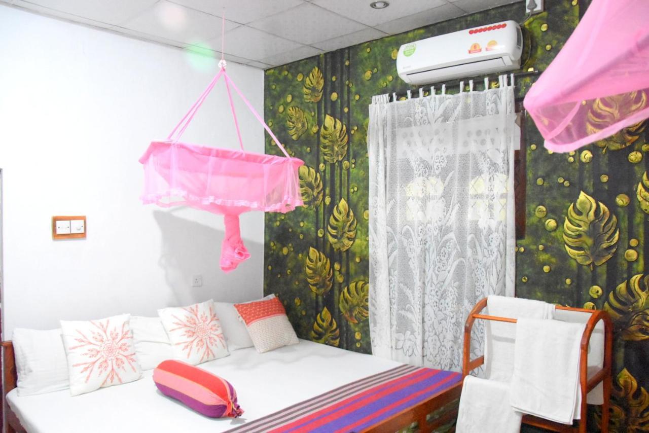 S P City Resort アヌラーダプラ エクステリア 写真
