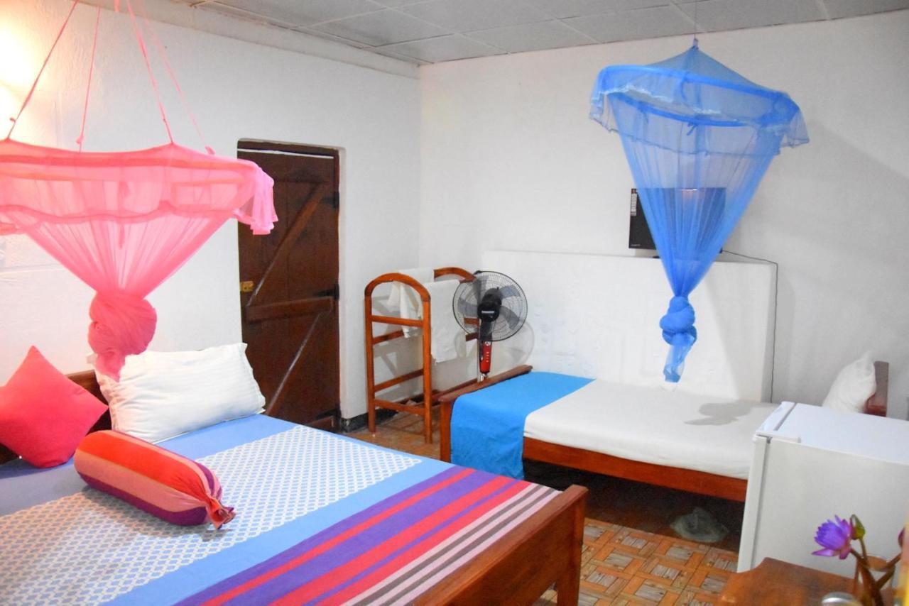 S P City Resort アヌラーダプラ エクステリア 写真